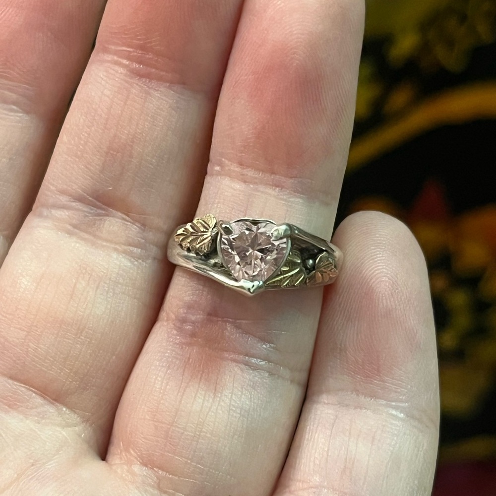 VTG Black Hills Pink Ice CZ Leaf Design 925 Sterling Silver Size 5 Ring - Picture 2 of 9